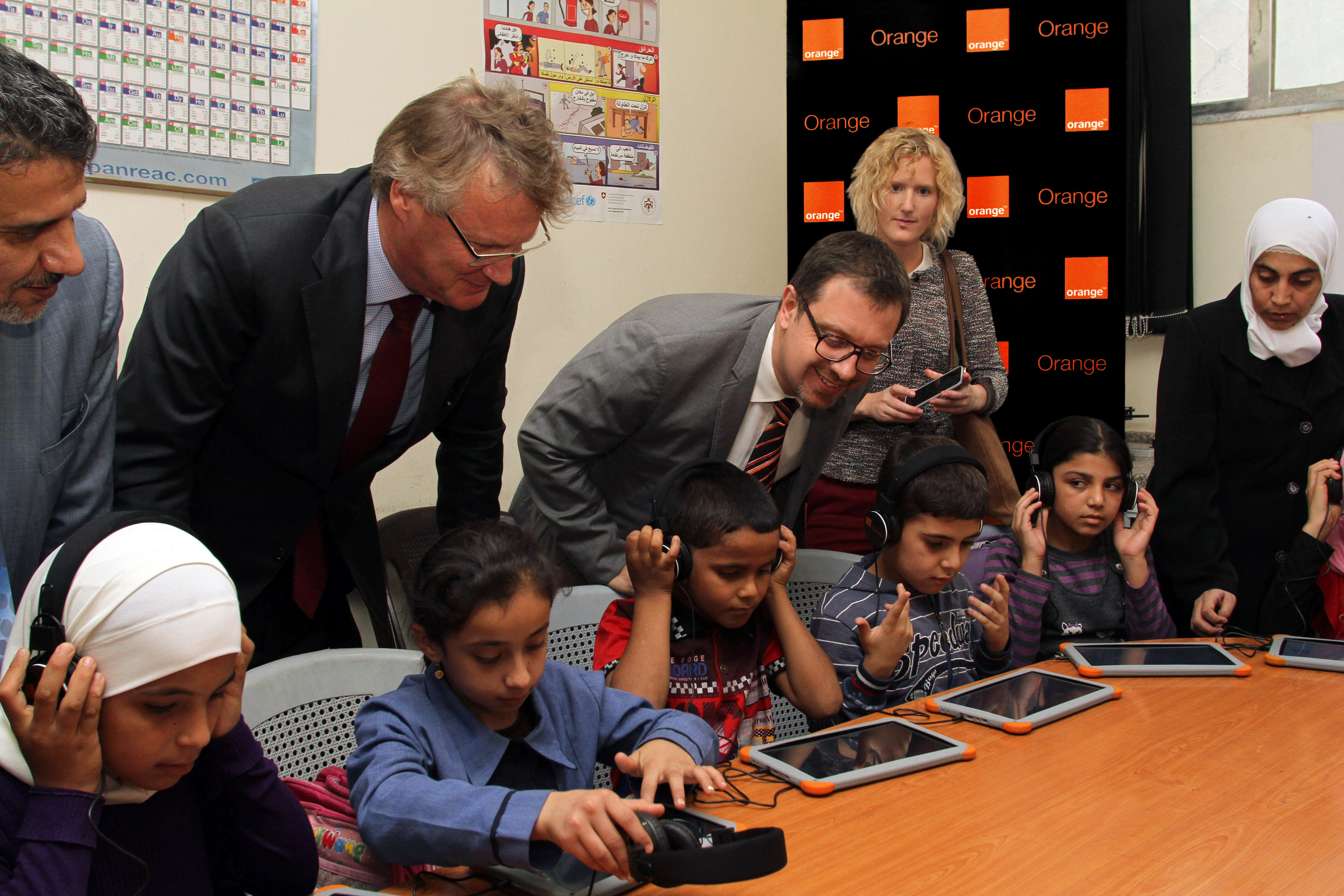 Orange الأردن وOrange الخيرية تطلقان برنامج "المدارس الرقمية Digital Schools" 