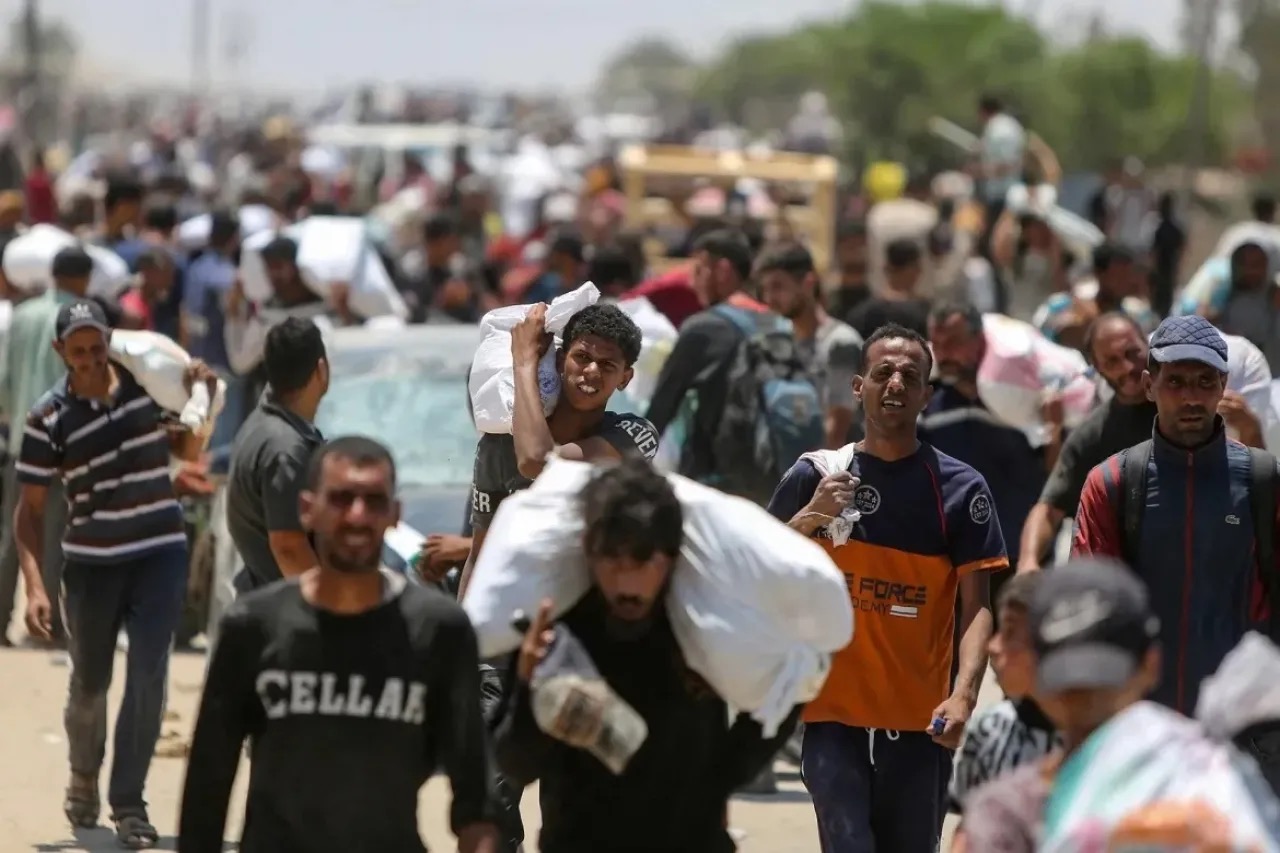 900 شهيد جراء الجوع في غزة بينهم 71 طفلا والاحتلال يواصل المجازر