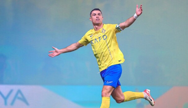 رابطة الدوري السعودي لرونالدو: لا أحد فوق النادي