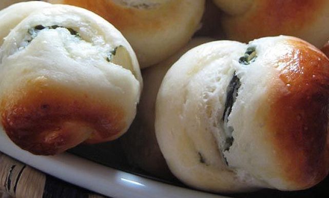 طريقة عمل فطائرالجبنة بالنعناع