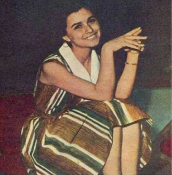 صورة نادرة لسعاد حسني من دون ماكياج