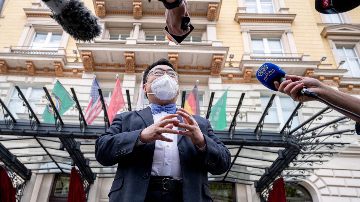 مبعوث الصين: على أمريكا رفع العقوبات عن إيران