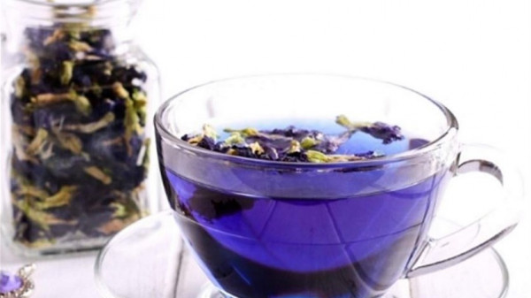 الشاي الأزرق ..  مشروب سحري يحسّن الذاكرة ويكافح الشيخوخة  