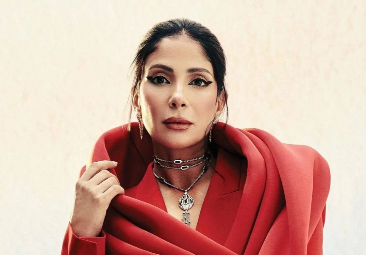 بعد الحجز على أموال منى زكي ..  من هم الفنانون الذين واجهوا المصير نفسه؟