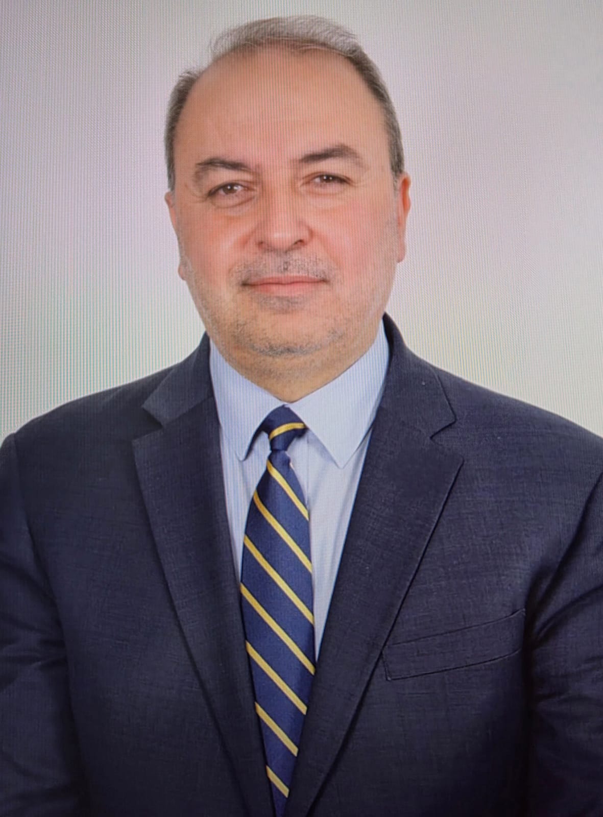 د. أسامة عبيدات يكتب: قانون الجامعات وأزمة القيادة: هل نجرؤ على العبور فوق الأسوار البيروقراطية؟