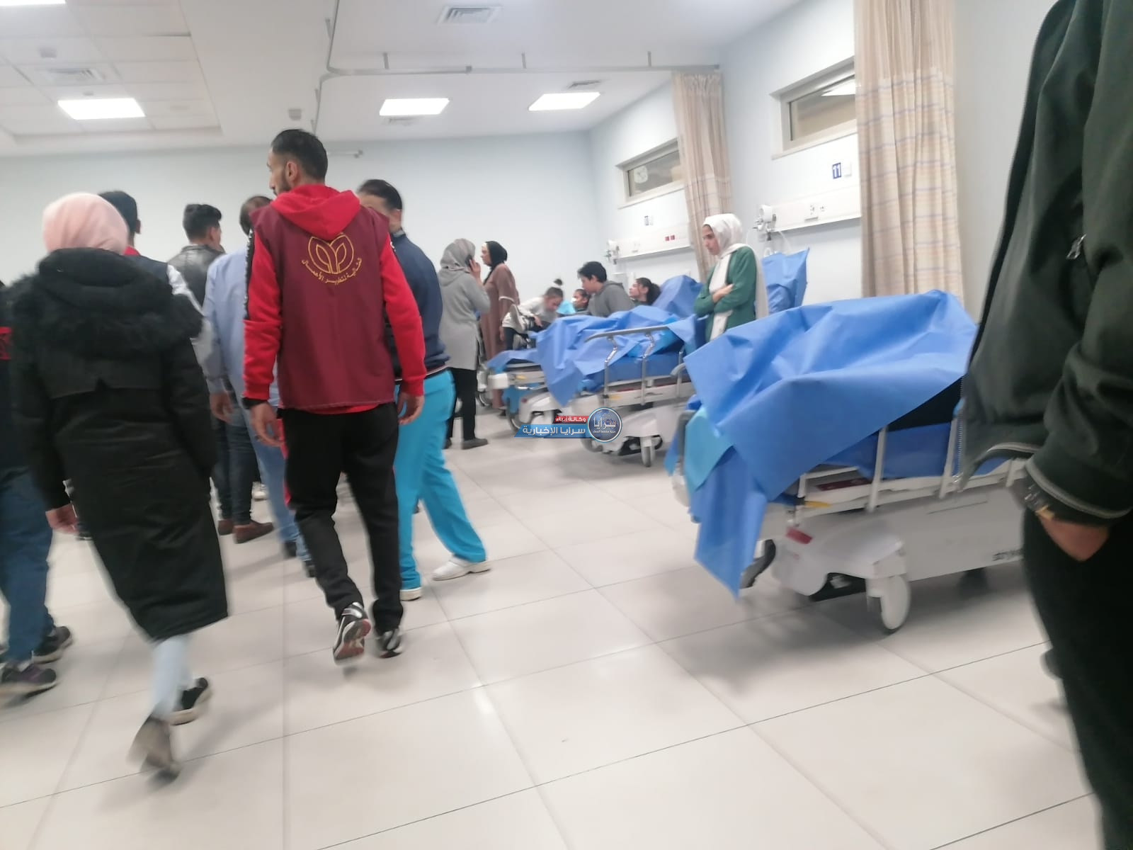 بالفيديو  ..  26 اصابة بالاختناق لطالبات مدرسة حكومية في عمان بعد مشاركتهن بتنظيف المدرسة 
