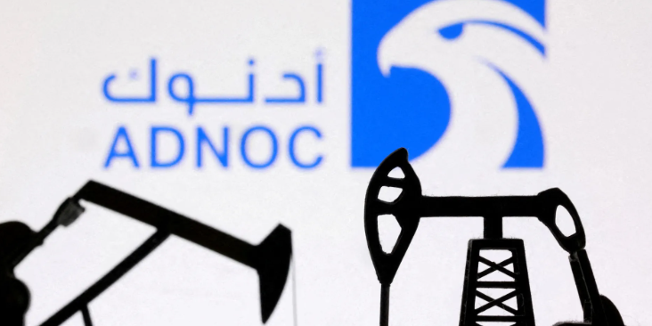 الإمارات تخفض أسعار بيع نفطها بشكل حاد