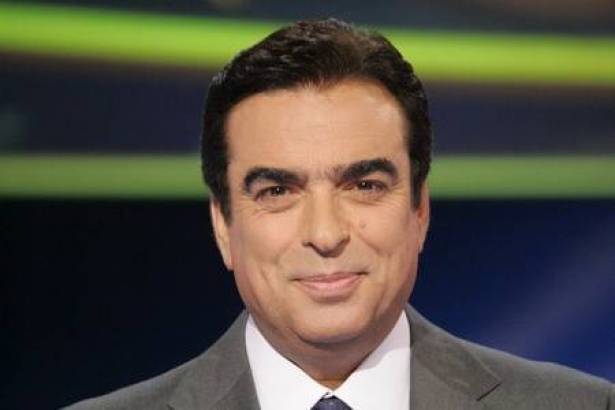 بالصورة: جورج قرداحي برفقة ابنتيه وجمالهما لا مثيل له!