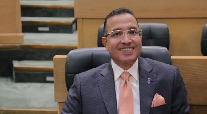 النائب خليفه الديات يطالب بتمديد مهلة دخول معدل قانون الملكية العقارية حيز التنفيذ إلى 60 يوما