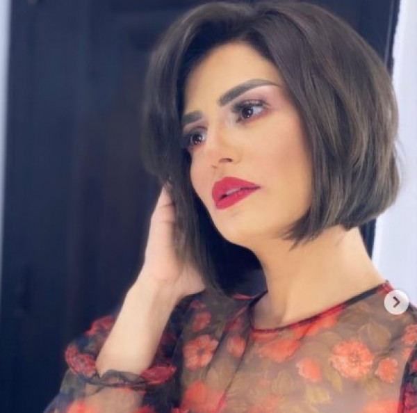 لهذا السبب ..  منة فضالي تشعل خلافاً مع ياسمين صبري
