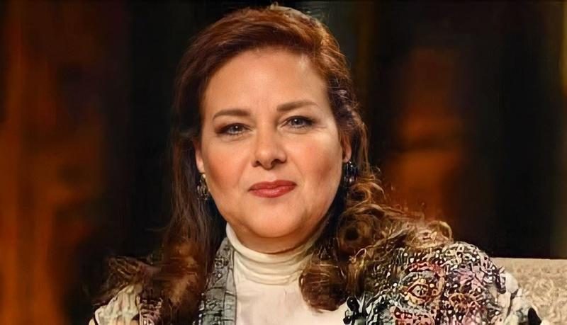 حقيقة خروج دلال عبد العزيز من المستشفى