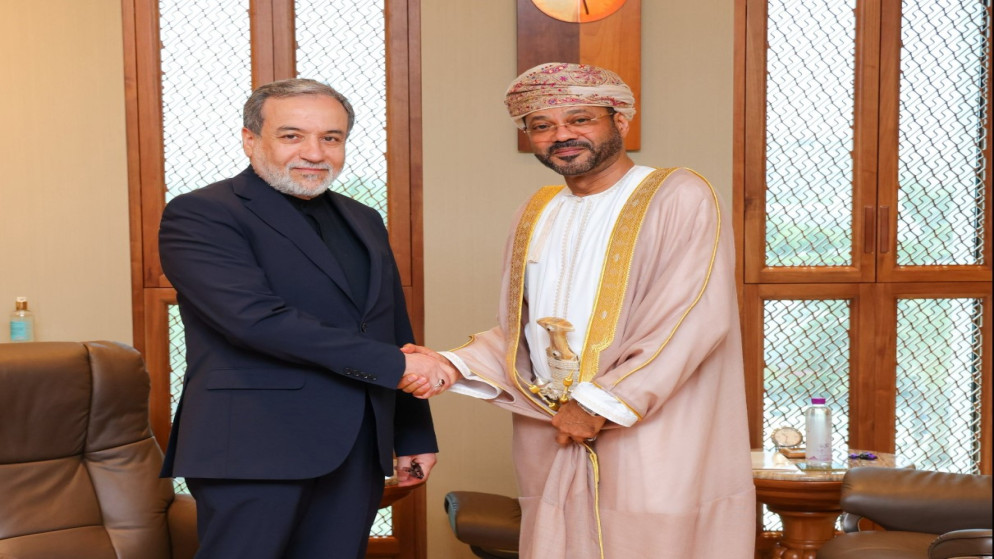 عُمان وإيران تتفقان على مواصلة مباحثات ضمان سلامة الملاحة في مضيق هرمز