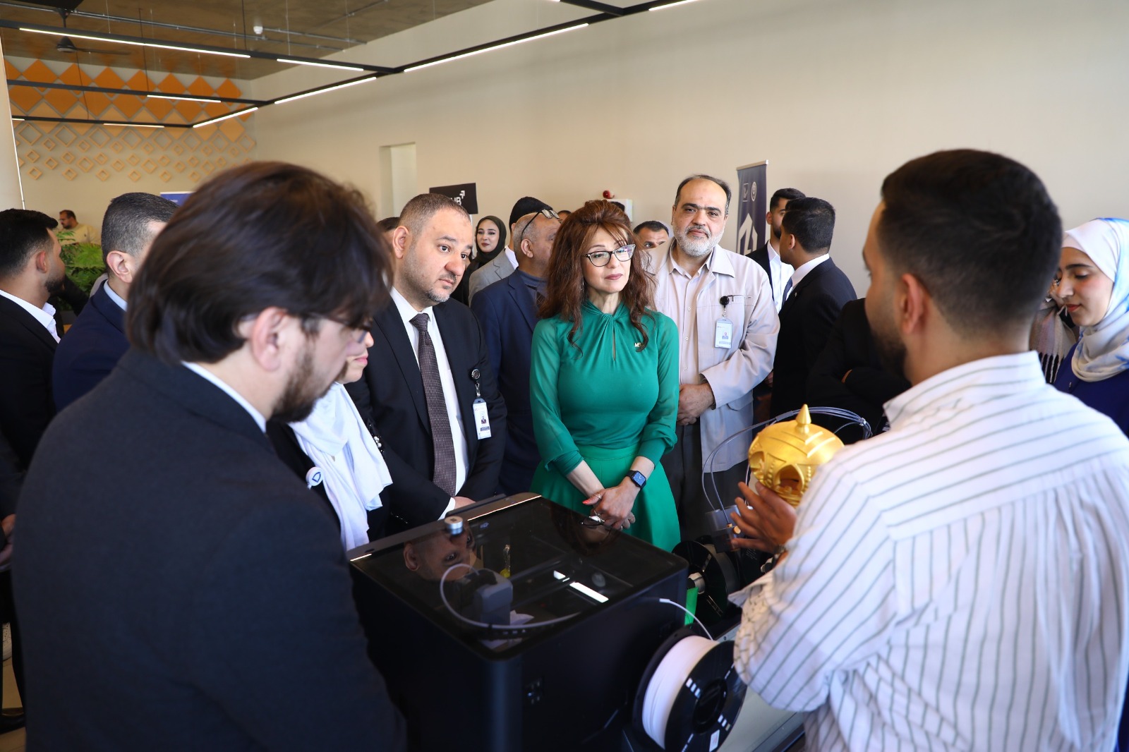 "الشرق الأوسط" تُطلق فرع IEEE للروبوتات والأتمتة 