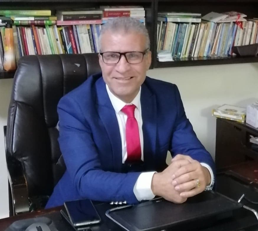 انعدام الثقه بين المواطن والحكومة 