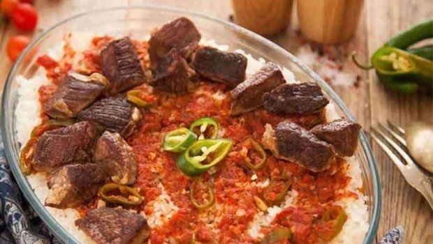 ٥ وصفات فتة متنوعة من المطبخ الشرقي لعيد الأضحى