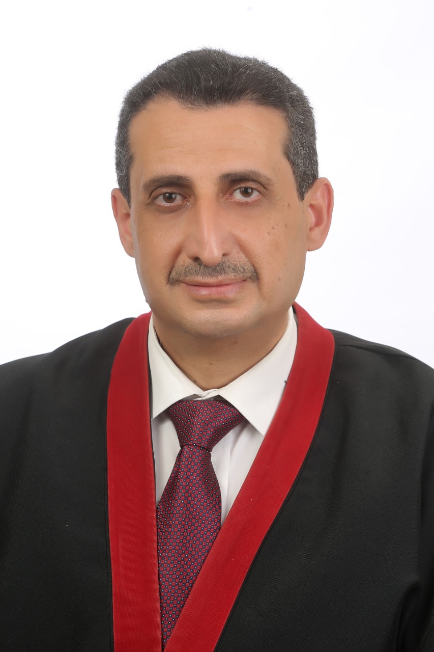 إياد شعبان من "عمّان الأهلية" يحصل على درجة الدكتوراة بامتياز مع مرتبة الشرف  .. ألف مبروك
