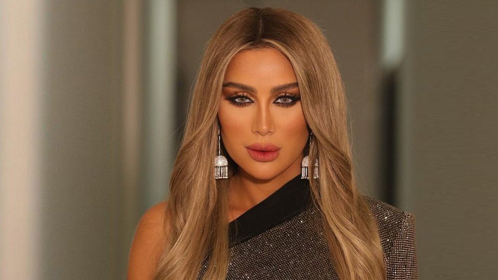 أدلت العديد من النجمات برأيهن في رامز مجنون رسمي فإنتقمن منه على طريقتهن بين الهجوم وفضح فبركة برنامجه 