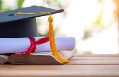 كيف أقنع عائلتي بدراسة زوجتي في الجامعة؟  .. أرشدوني