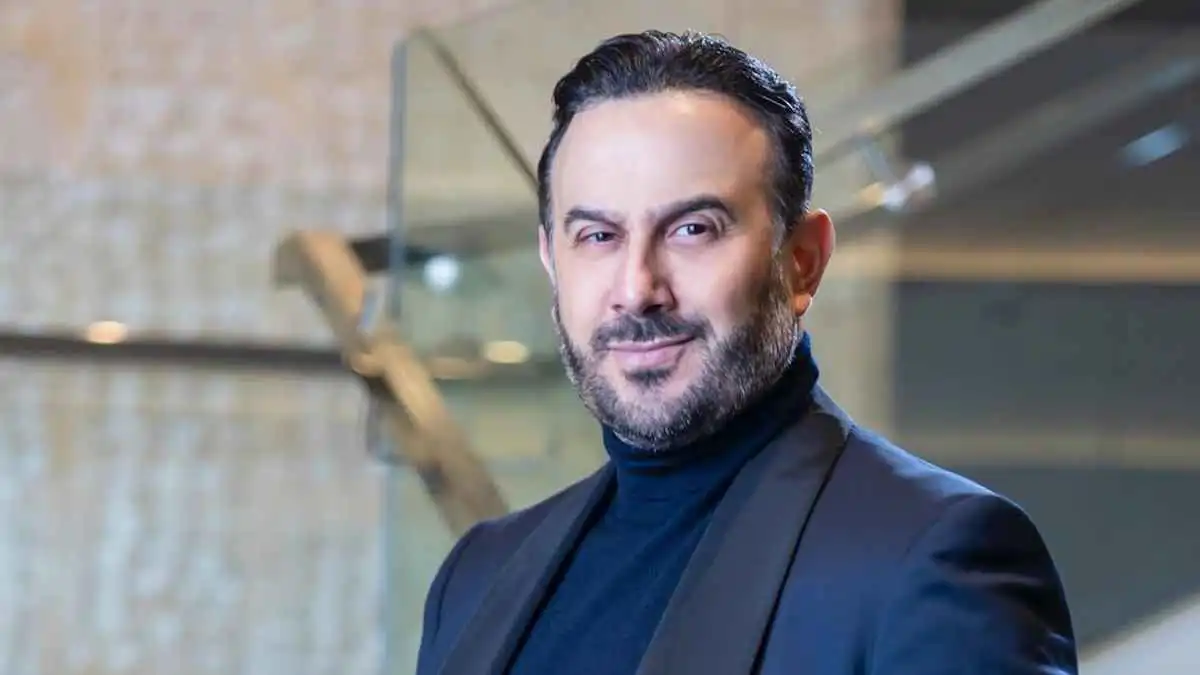 "وجه القمر" ..  ماذا يفعل قصي خولي مع سارية السواس؟  