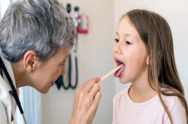  معظم عمليات استئصال اللوزتين للأطفال لا فائدة منها