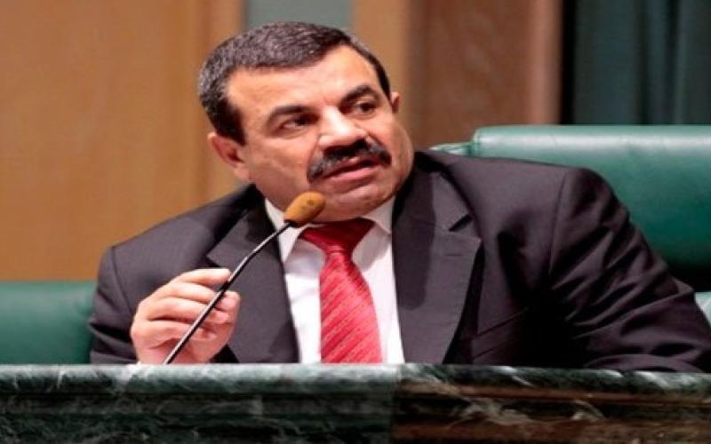 العدوان يثني على جهود النائب مصطفى العماوي في سبيل خدمة الوطن والمواطن