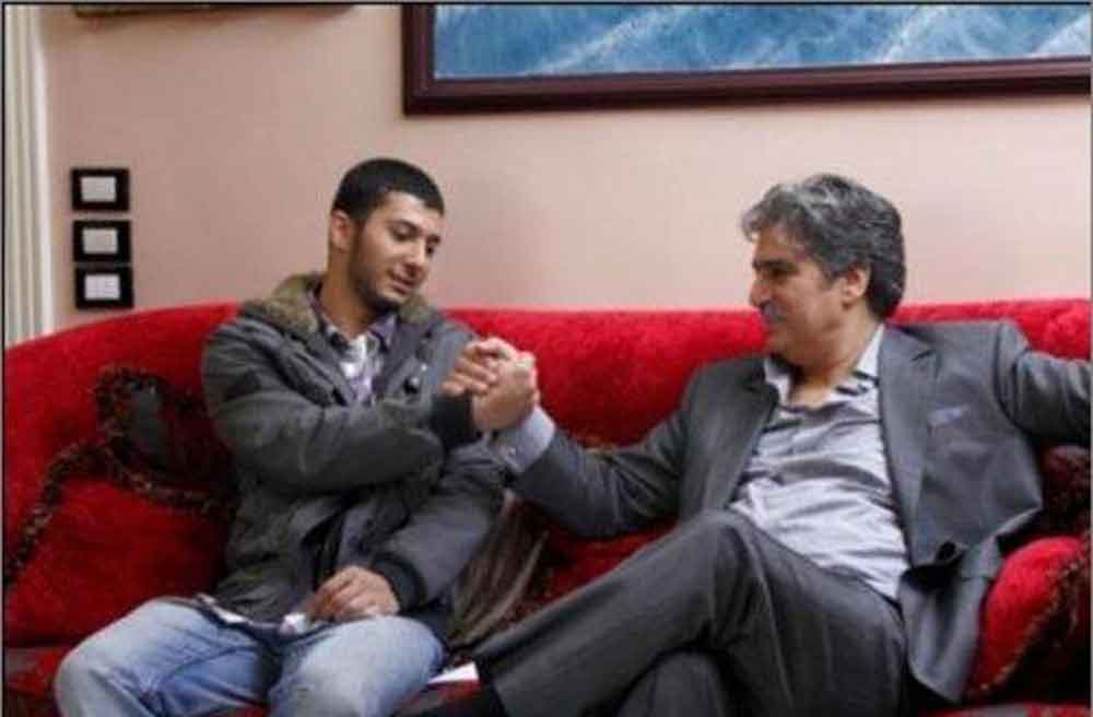صور  ..  ميار عباس النوري يعيد والده للسينما