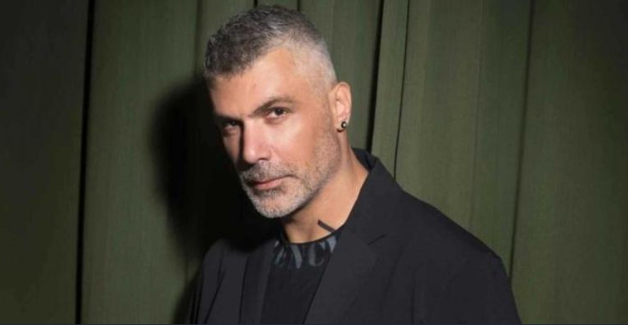 أمي قديسة ومستعد أذبح أولادي من أجلها ..  تصريحات صادمة لفارس كرم