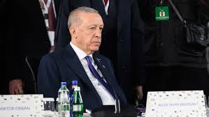 أردوغان: ترامب خفف العقوبات على تركيا