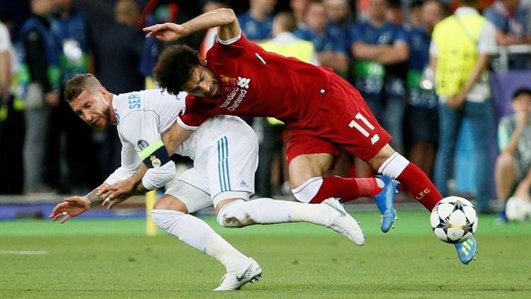  ‏صورة ..  راموس يشمت بالفرعون محمد صلاح 