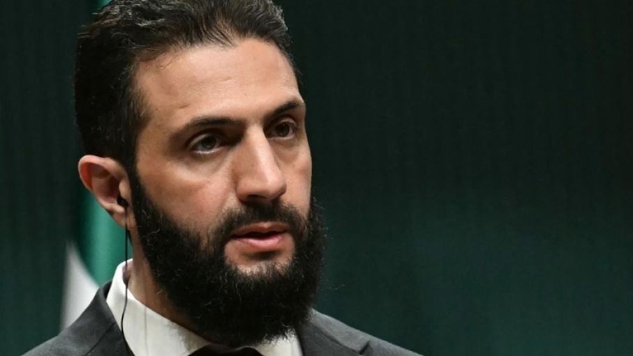 الشرع يمدد عمل "اللجنة الوطنية للتحقيق بأحداث الساحل"
