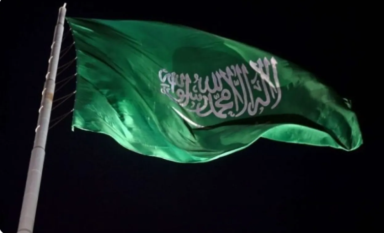 السعودية تسعى للحصول على قرض بقيمة 10 مليارات دولار