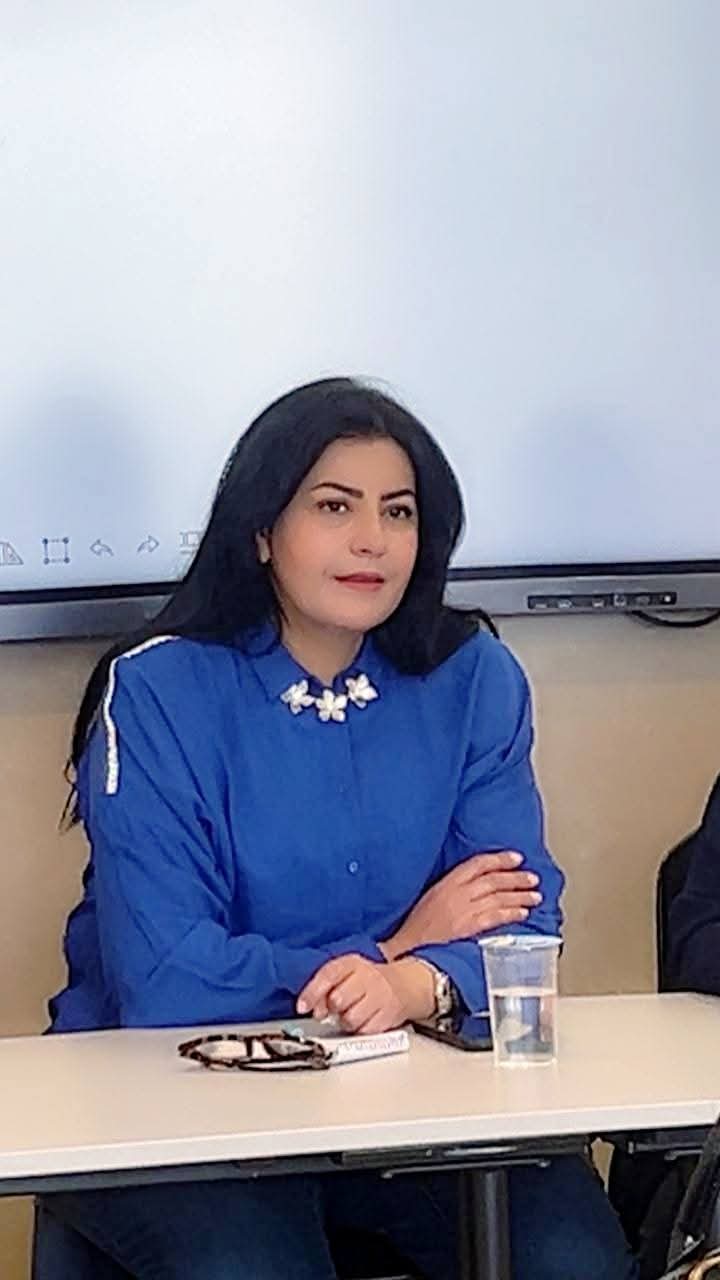 د. مرام أبو النادي ضيفة على نادي الكتاب في جلسة ناقشت قضايا اجتماعية وأدبية