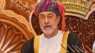 سلطان عمان يصدر مرسوما بتعديل النشيد الوطني