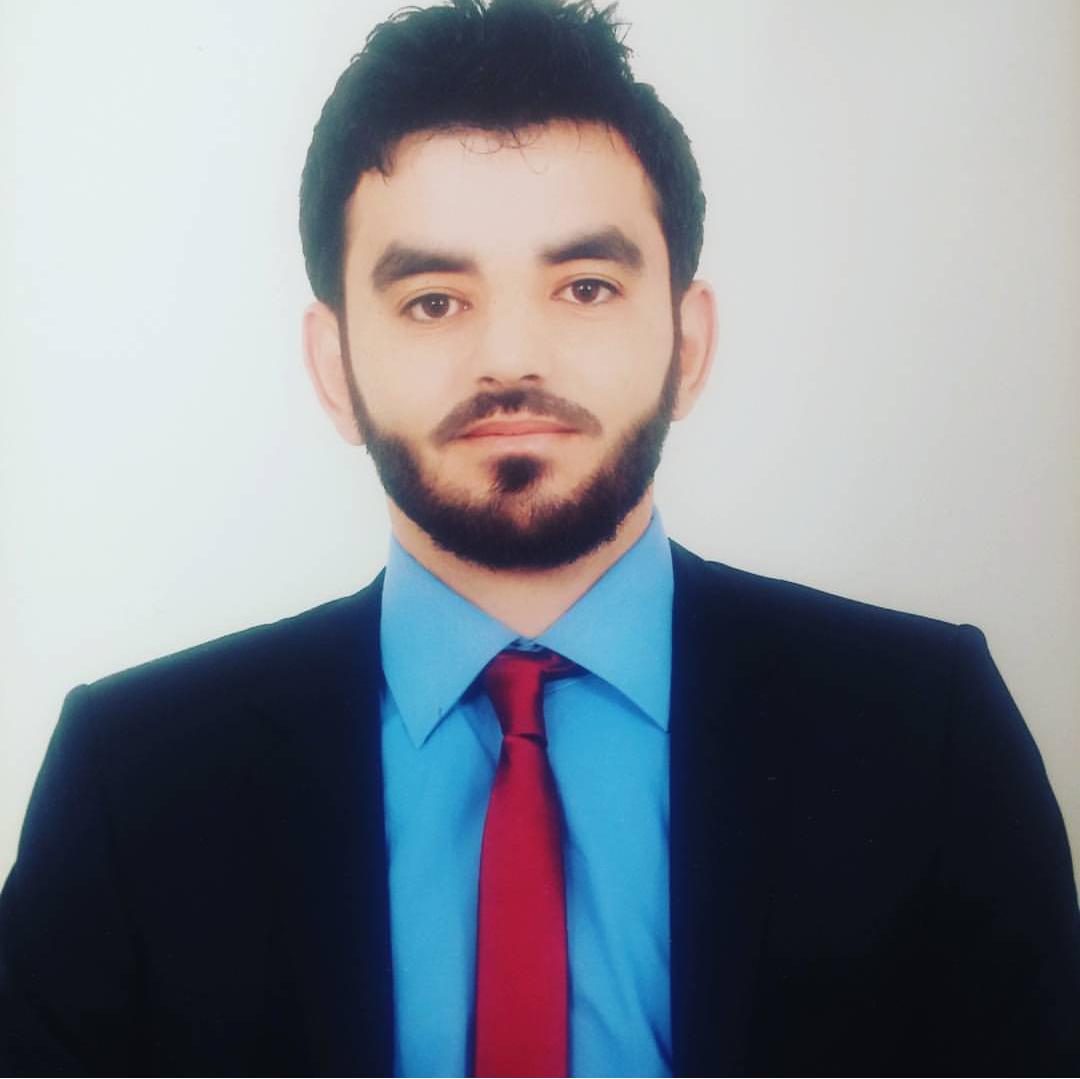 "فستق فاضي"