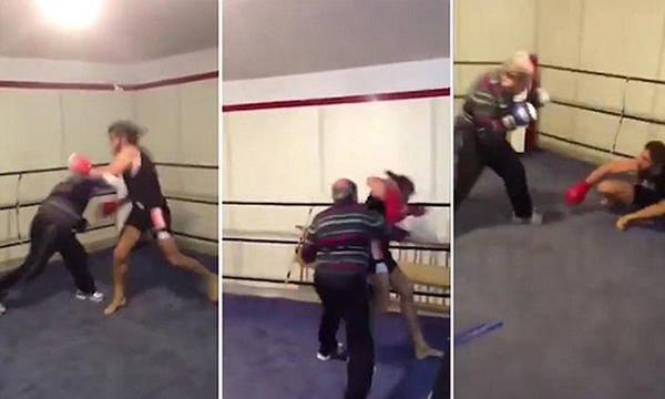 بالفيديو ..  مسن يلقن شاباً درساً قاسياً في الملاكمة