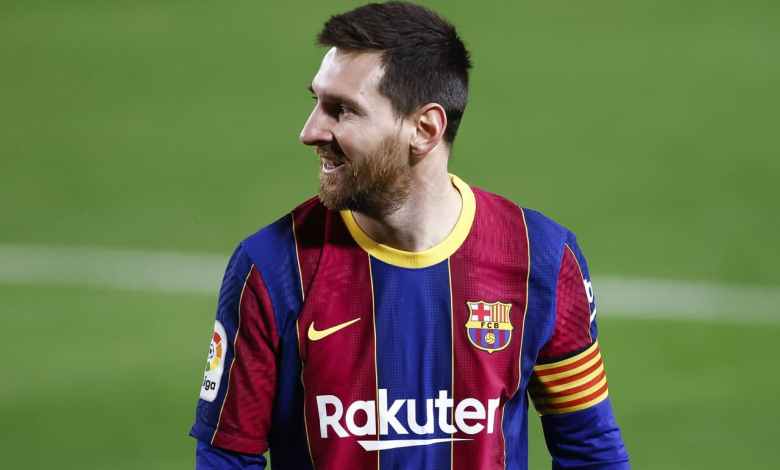 بالفيديو  ..  ميسي يفاجئ حارس إلتشي بطلب غير متوقع بعد نهاية المباراة
