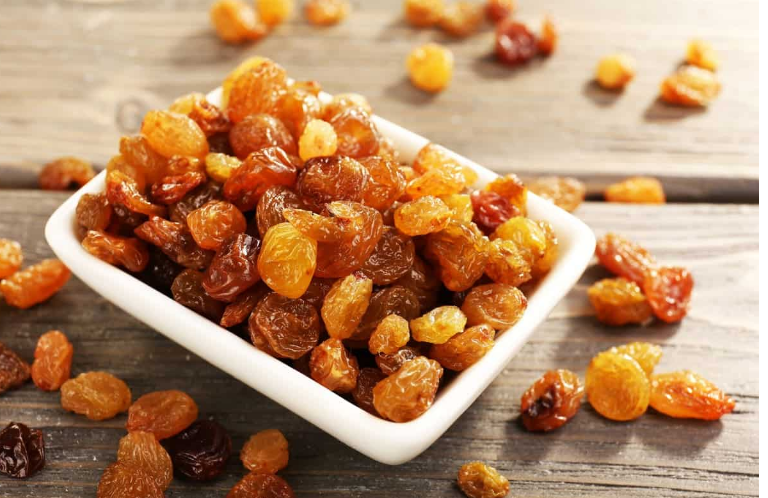 5 فوائد للزبيب ستجعلكم تأكلونه يومياً