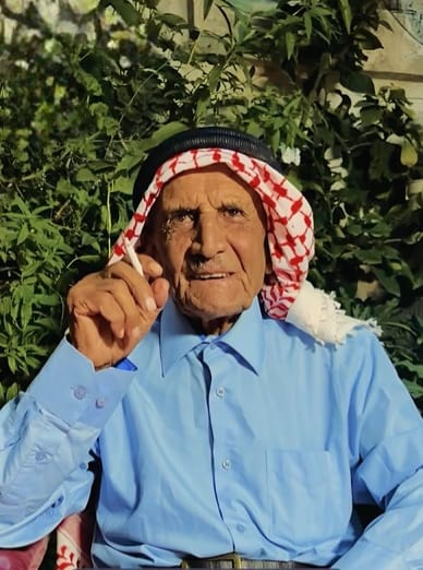 "عمري 100 سنة وتزوجت 4 نسوان وبدور على عروس بالعشرين" ..  "رضوان ناطور" لا يزال يبحث عن عروسه الخامسة" - فيديو
