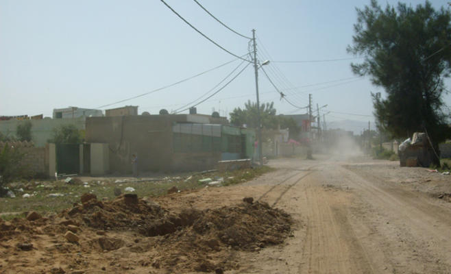 مزارعون: شوارع منطقة وادي الأردن تحتاج لصيانة من الحفر