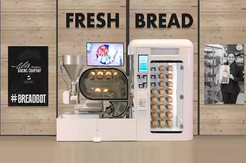 بالفيديو ..  آلة بيع للخبز باستطاعتها خبز حتى 10 أرغفة كل ساعة وخبزها بنفسها 