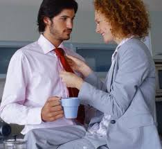 لماذا يلجأ الرجل للزواج بأمرأة اخرى