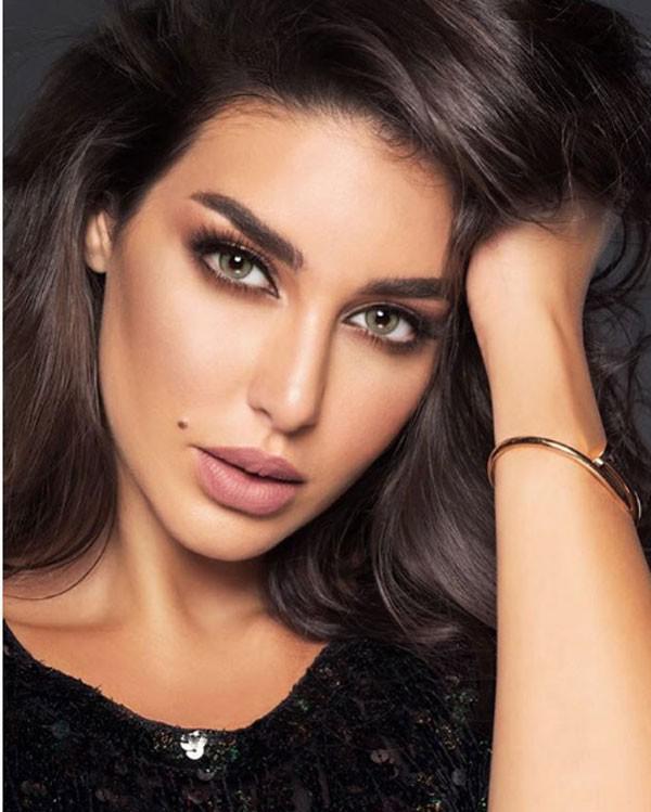 قطيعة بين صديقين .. والسبب ياسمين صبري