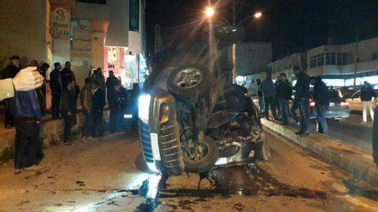 بالصور  ..  شاهد اكثر حادث سير  مثير في عمان  