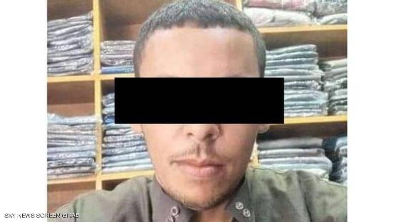 لص يفضح نفسه وينشر صورته على "فيسبوك الضحية" في مصر 