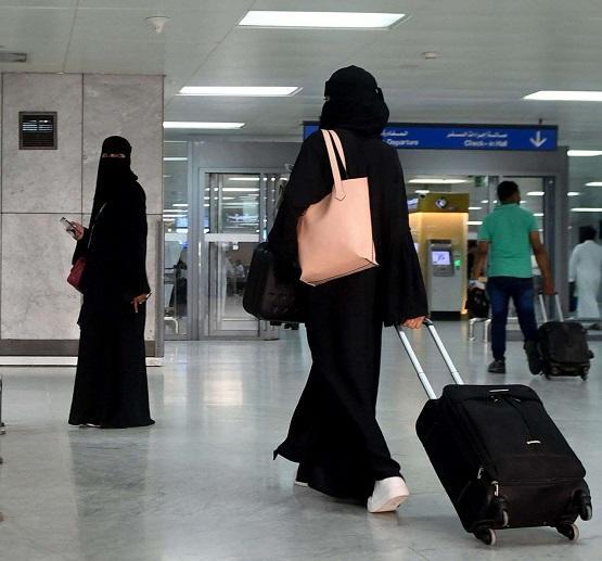 السعودية تسمح لمواطنيها بالسفر إلى الخارج وفق شروط