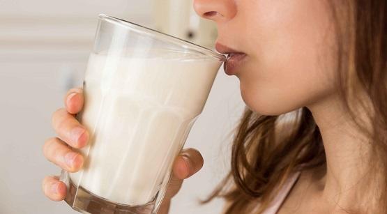 كم كوباً من الحليب تحتاج الحامل يومياً؟