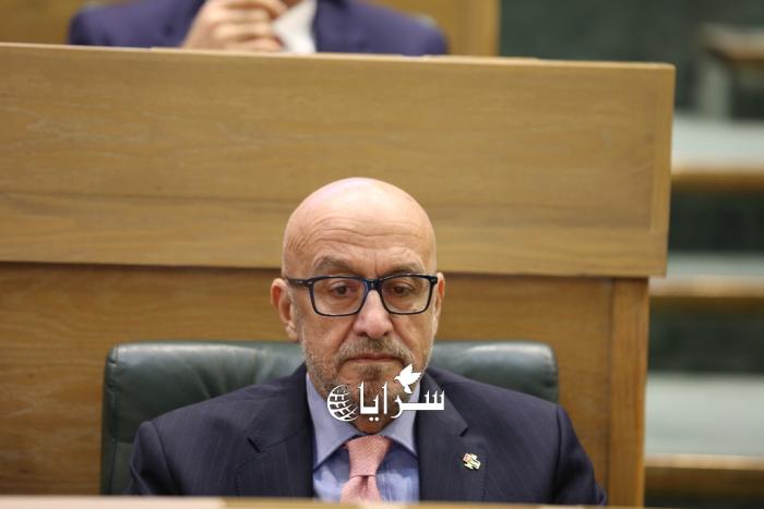 "بعد نشر سرايا" ..  وزير المياه ينهي تكليف مدير مياه العقبة على خلفية عزومة فندقية - تفاصيل 