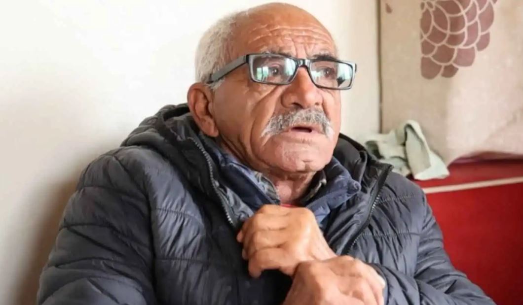 مسن تركي يعيش في قرية مهجورة بمفرده منذ 11 عاماً 