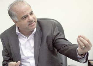 رئيس نادي الجزيرة يعلن استقالته