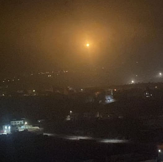  الاحتلال يحاصر منزلا في عقربا بفلسطين ويطلق النار وقذيفة «إنيرجا» باتجاهه